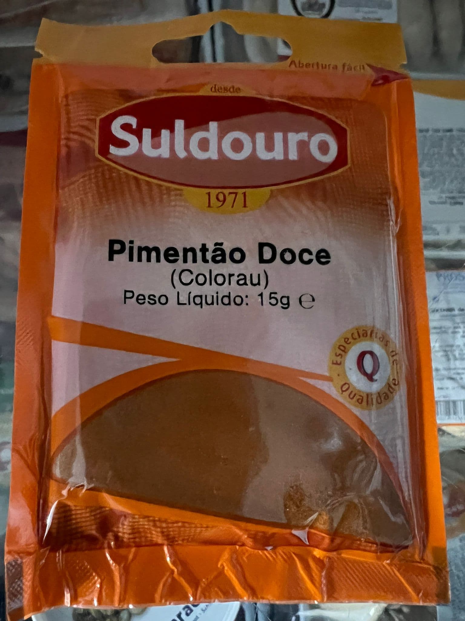 Pimentão doce em pó (Colorau)